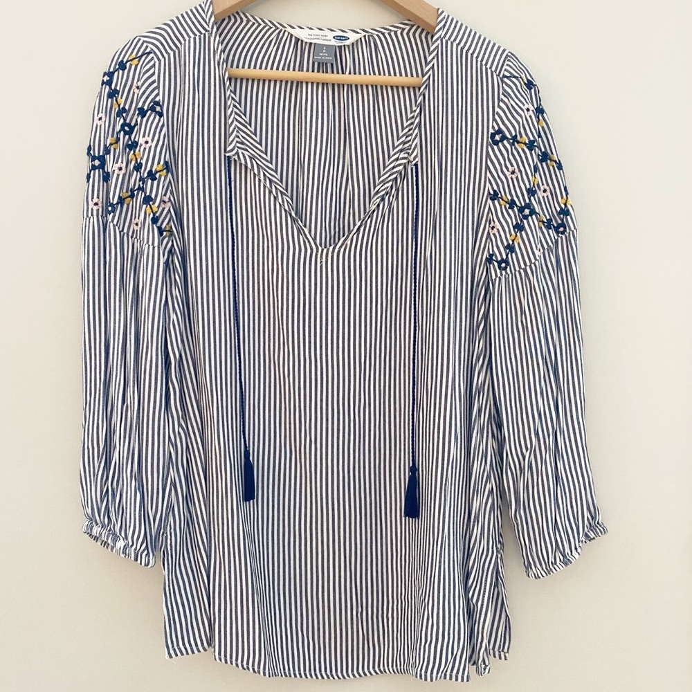 Old Navy blue and white horizontal striped embroidered peasant top